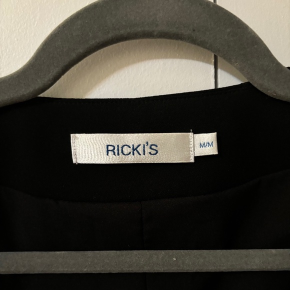 Ricki's Black Blazer with 3/4 Length Sleeves EUC - Picture 3 of 4